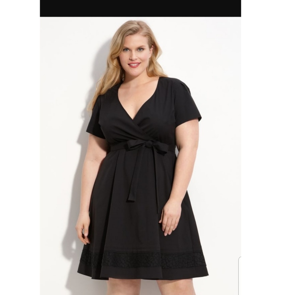 NWT Tahari Black Wrap Dress Dress Size 14